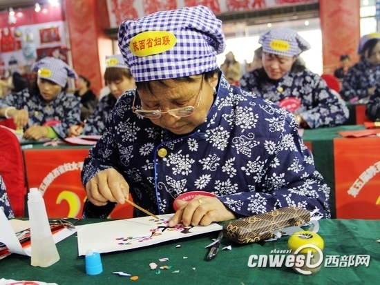 陕西开通“三秦女红”网站 足不出户卖手工艺品