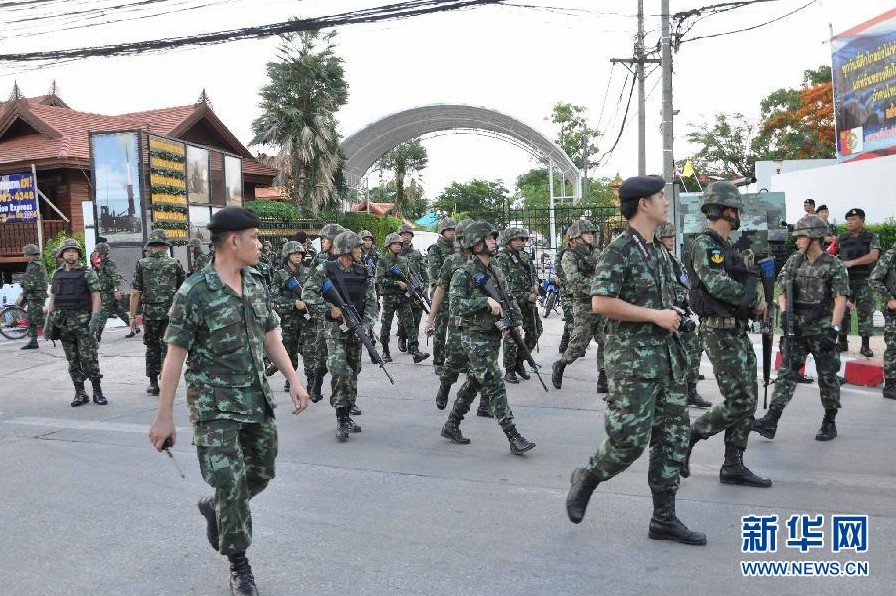 泰国军方发动政变 士兵封锁政府机关大楼[4]