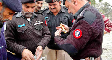 巴基斯坦本努市警察局遭火箭弹袭击 暂无伤亡情况