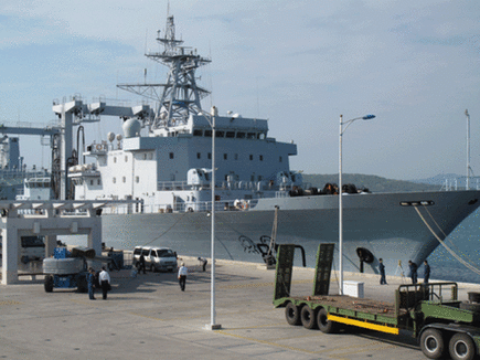 中国海军护航编队正式出征 跨越印度洋远航亚丁湾