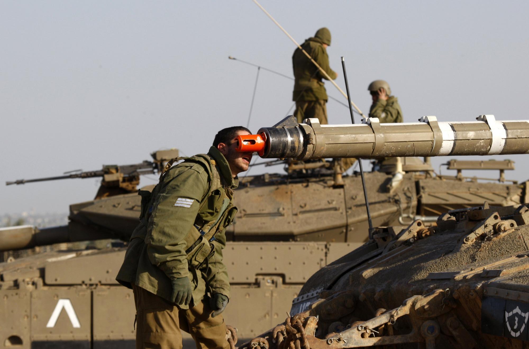 哈马斯武装组织发言人巴尔胡姆27日也要求其下属武装派别对以色列