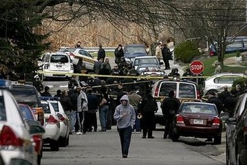 美匹兹堡发生枪案 失业青年在自家设伏射杀3警察
