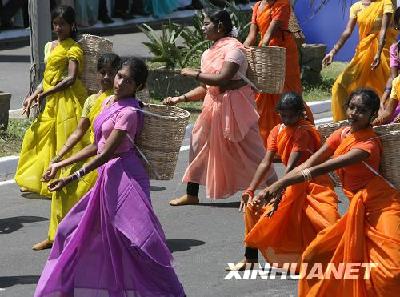 斯里兰卡举行盛大仪式庆祝击败猛虎组织