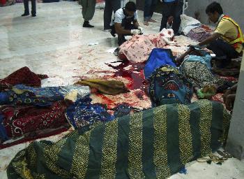 泰国南部一座清真寺被袭至少10人死亡19人重伤