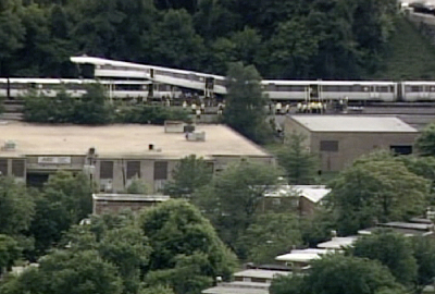 华盛顿地铁列车相撞 已致9死70余伤