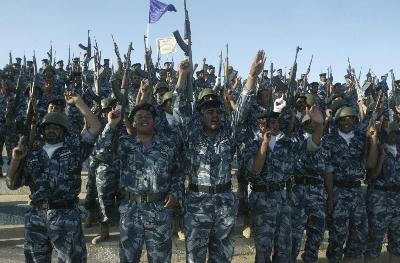 驻伊美军战斗部队如期撤离 伊拉克百姓狂欢庆祝