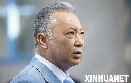 吉尔吉斯斯坦总统巴基耶夫成功连任