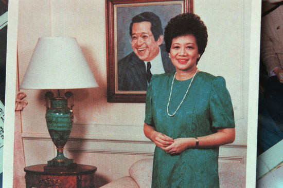 菲律宾前总统阿基诺夫人逝世