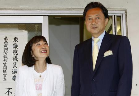 日本准第一夫人爆料：鸠山由纪夫喜欢洗碗爱吃虾片
