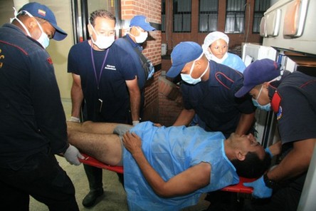 委内瑞拉氯气泄漏8人死亡100多人中毒