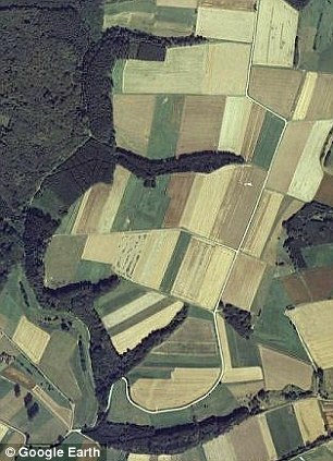 惊人的巧合?盘点谷歌地球中的“脸谱”景观