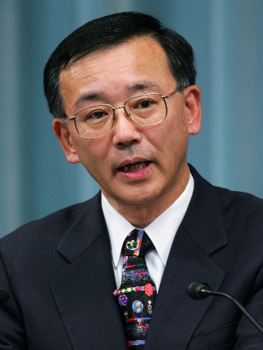 谷垣祯一当选自民党总裁 先抓鸠山小辫再谋卷土重来