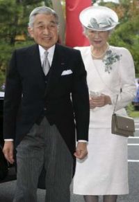 日本庆祝天皇即位20周年 明仁强调勿忘历史