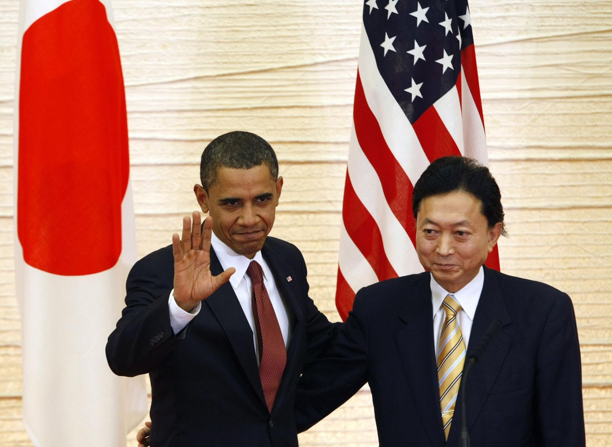 奥巴马抵达日本开始亚洲行 与鸠山会谈同意深化同盟关系