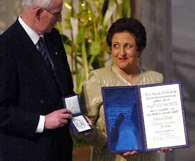 伊朗女律师诺贝尔和平奖章被没收 百年历史头一遭