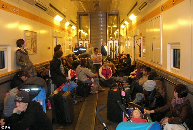 “欧洲之星”列车20日仍停运 议员呼吁公司负责人下台