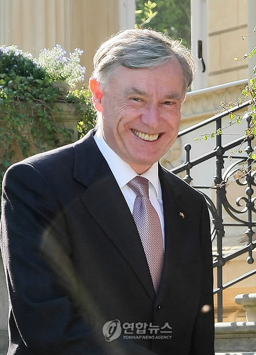 德国总统预测：韩半岛可能更快实现统一