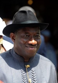 尼日利亚36名州长誓言支持代总统 反对总统辞职 