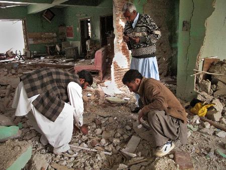 国际援助机构驻巴基斯坦办事处遇袭 6死4伤