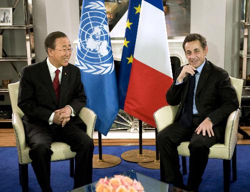 萨科齐哥大演讲“威逼”美国与欧洲一道加强经济监管