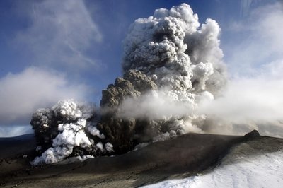 欧洲多数地区空中交通仍瘫痪 荷兰德国试飞添希望