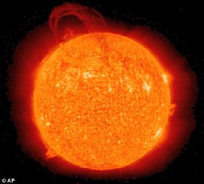 美国航空航天局公布新卫星拍摄的惊人太阳照片