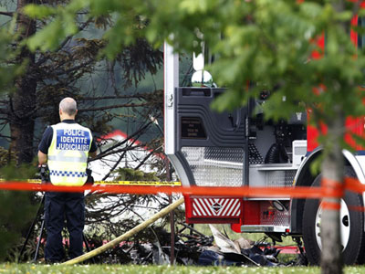图：加拿大小型飞机坠毁 机上7人全部遇难