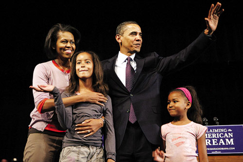 撇下丈夫 美第一夫人携女专享西班牙假期