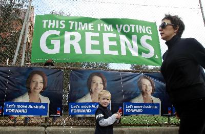 澳选举开锣两派均挺阿战 20岁小伙有望成最年轻议员
