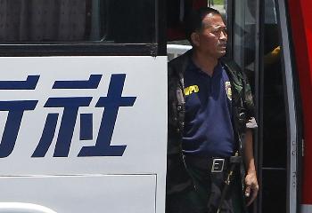 菲遭革职警察劫持25人香港旅行团 7名人质被杀