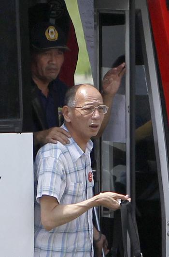 菲遭革职警察劫持25人香港旅行团 7名人质被杀
