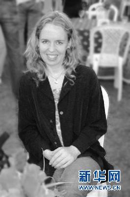 英首相称在阿富汗遇害女人质可能被美军误杀