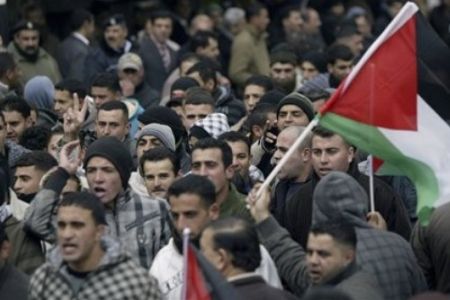 数千巴勒斯坦民众反美集会 抗议美国否决以色列草案