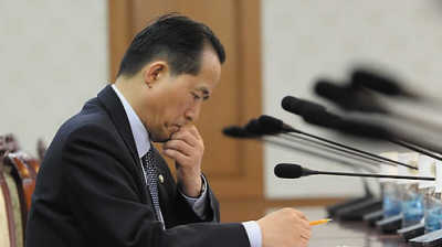 印总理接受调查 韩防卫厅官员引咎辞职