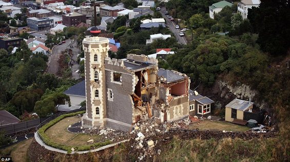 新西兰地震死亡人数升至98 CTV大楼被埋者恐全部遇难