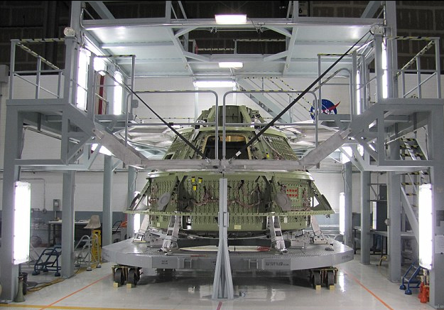 猎户座飞船测试版在美亮相 未来有望登陆火星卫星