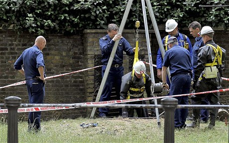 英女王出访前遭炸弹袭击威胁 爱尔兰安保投入2000万英镑
