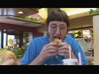 美国男子39年吃2.5万个汉堡 将创吉尼斯世界纪录