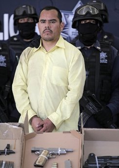 墨西哥大毒枭落网曾是警官 行头酷似布拉德·皮特