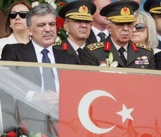 土耳其军队最高层集体辞职 北约威胁勿买中俄产品