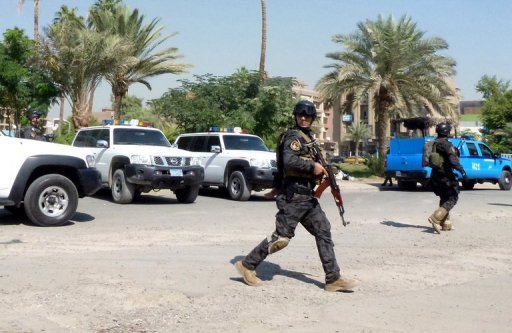 巴格达一天5起针对警察爆炸 死伤过百或为基地组织所为
