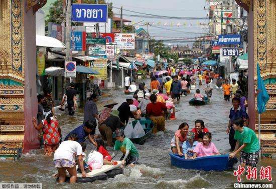 湄南河现三百年最高水位 洪峰今抵曼谷军民严防