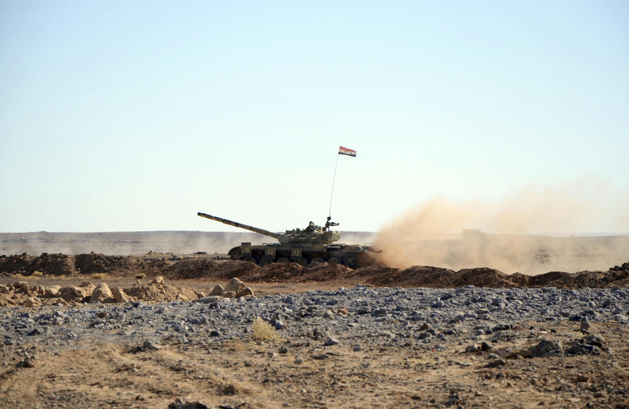 阿盟暂不中止对叙制裁 叙军方显实力搞导弹试