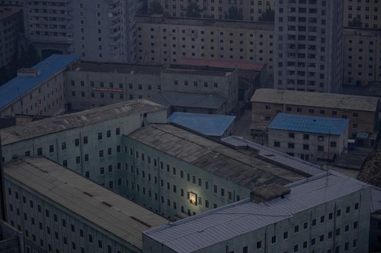 荷赛奖揭晓：西班牙人摘走年度照片 三中国人获奖