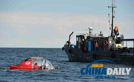 普京乘小潜艇至60米深海底察看100多年前沉船