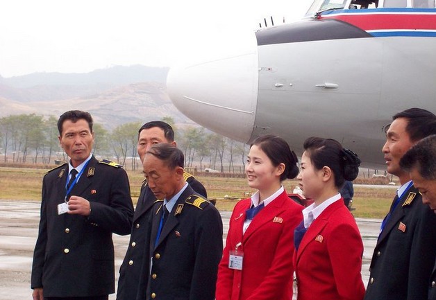 朝鲜空姐或受金正恩指示换新装：裙子变短