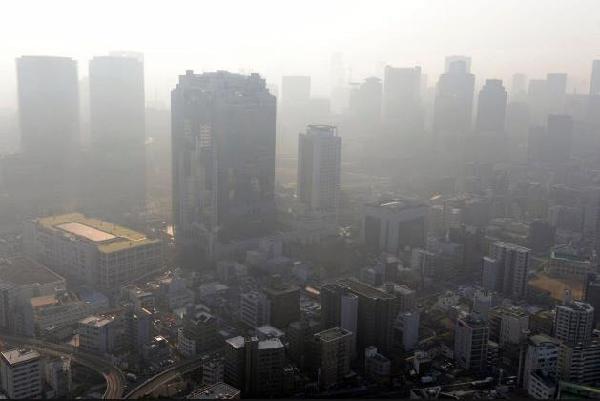 外媒:日韩多地PM2.5超标或因中国雾霾所致