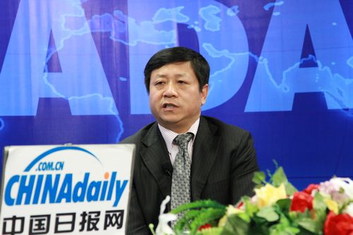 外交部欧亚司司长张汉晖跟网友互动（图）