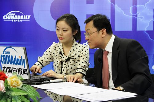 外交部美大司司长谢锋作客本网(图)