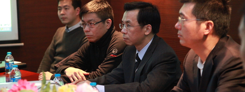 外交部非洲司司长卢沙野作客中国日报网